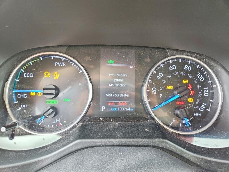 2019 TOYOTA RAV4 LE 9