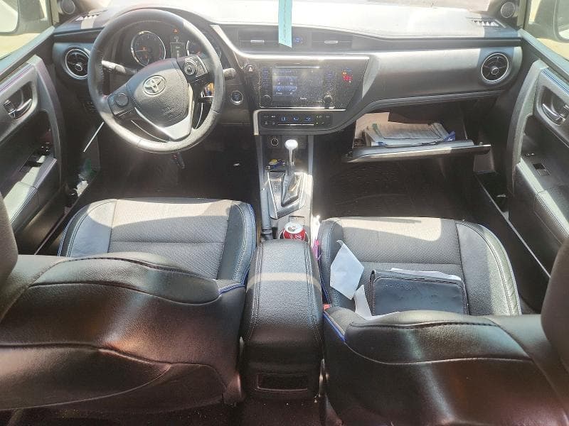 2019 TOYOTA COROLLA SE 8