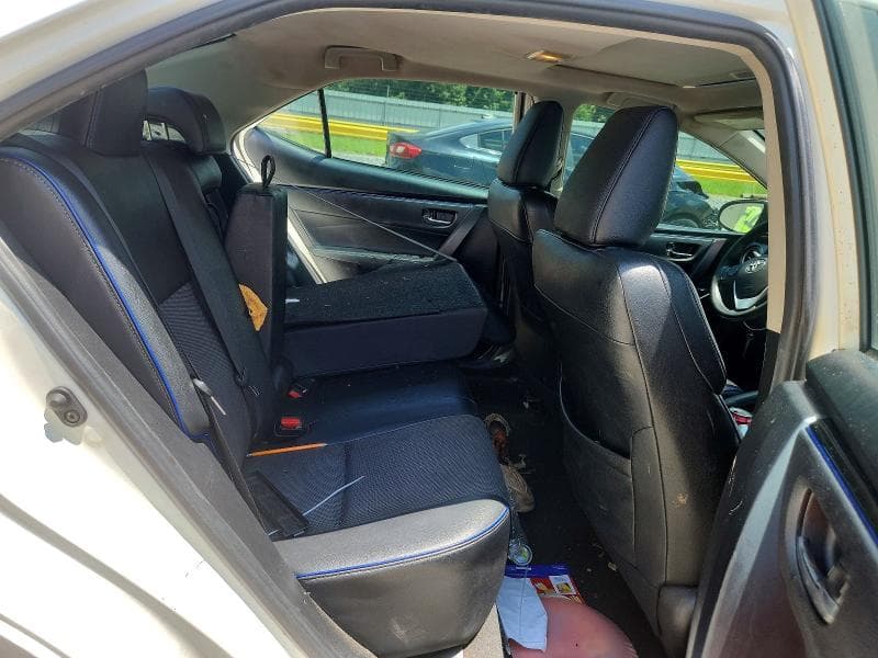 2019 TOYOTA COROLLA SE 10