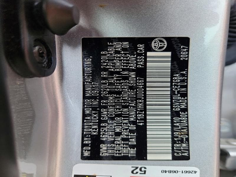 2018 TOYOTA CAMRY XLE V6 12