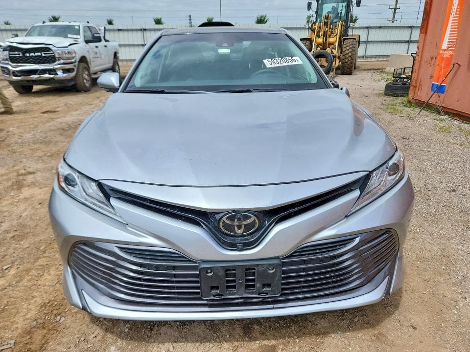 2018 TOYOTA CAMRY XLE V6 5