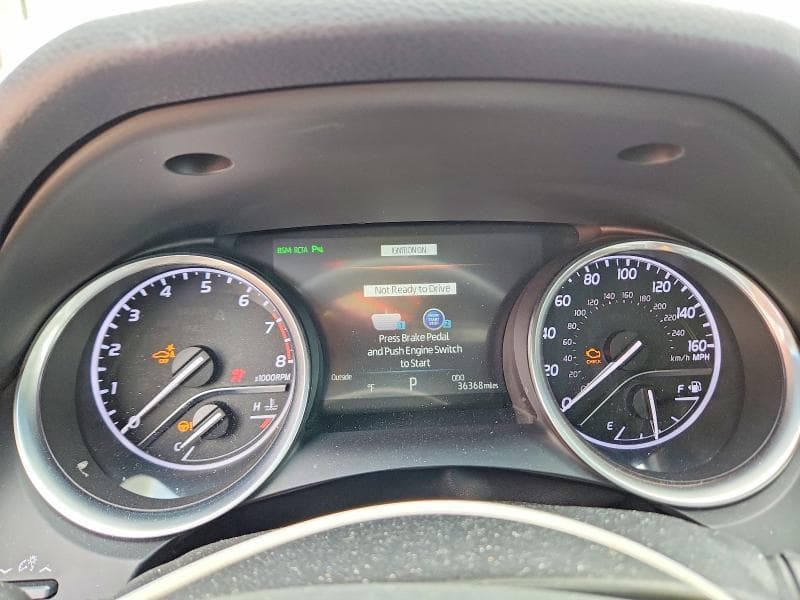 2018 TOYOTA CAMRY XLE V6 9