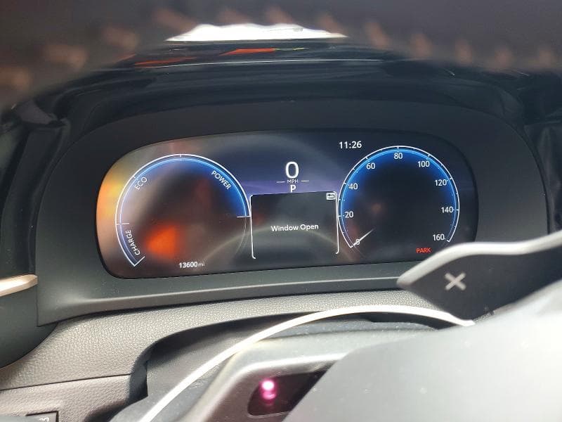 2025 TOYOTA CROWN SIGNIA LIMITED 9