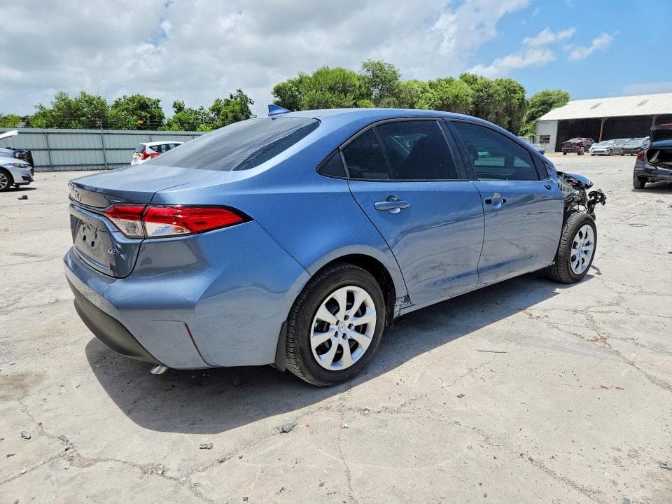 2026 TOYOTA COROLLA LE 3