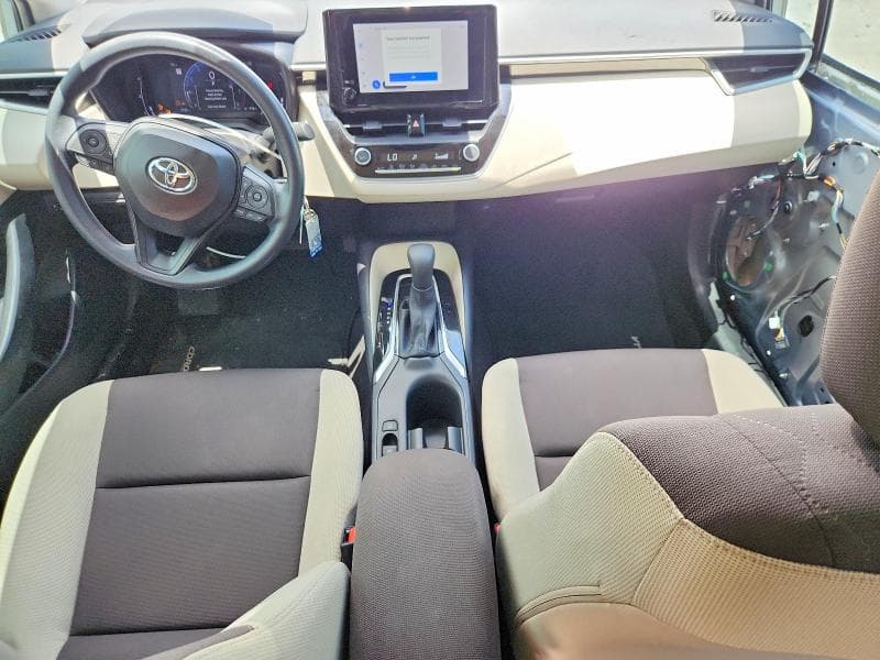 2026 TOYOTA COROLLA LE 8