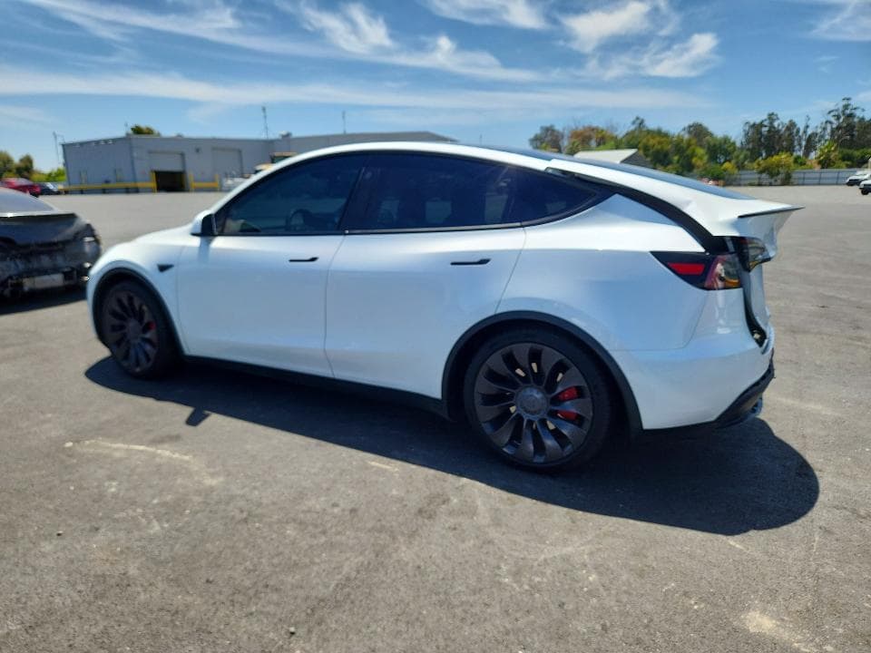 2023 TESLA MODEL Y 2