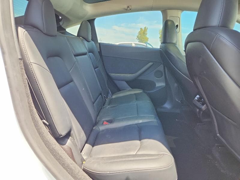 2023 TESLA MODEL Y 10
