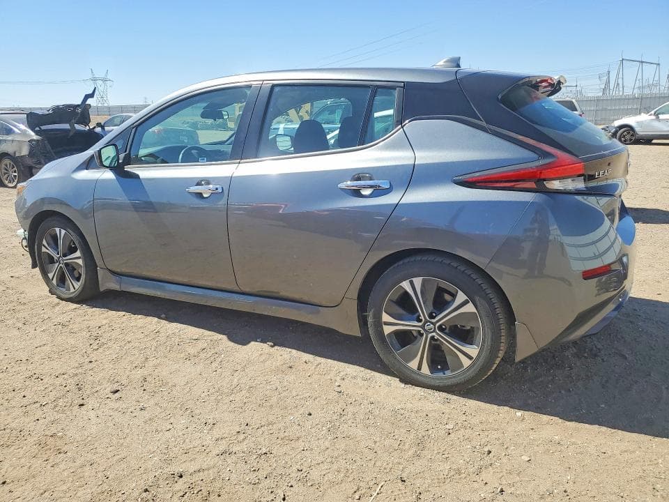 2021 NISSAN LEAF SV 2