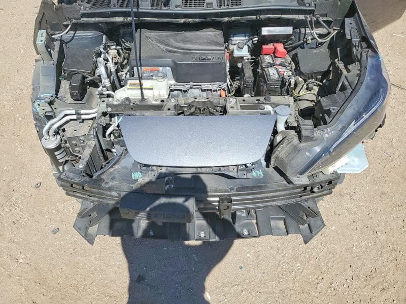 2021 NISSAN LEAF SV 11