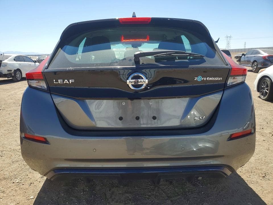 2021 NISSAN LEAF SV 6