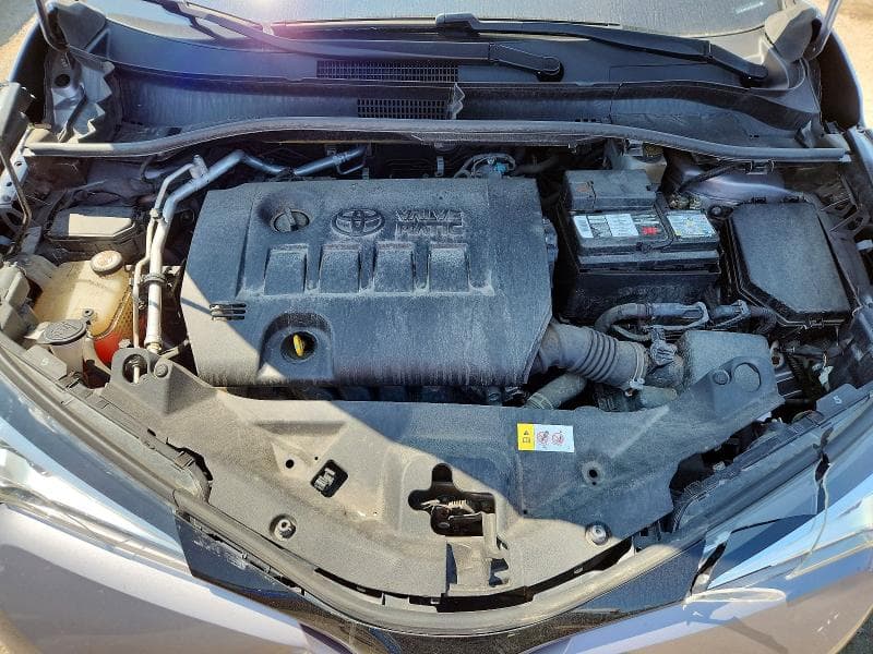 2019 TOYOTA C-HR LE 11