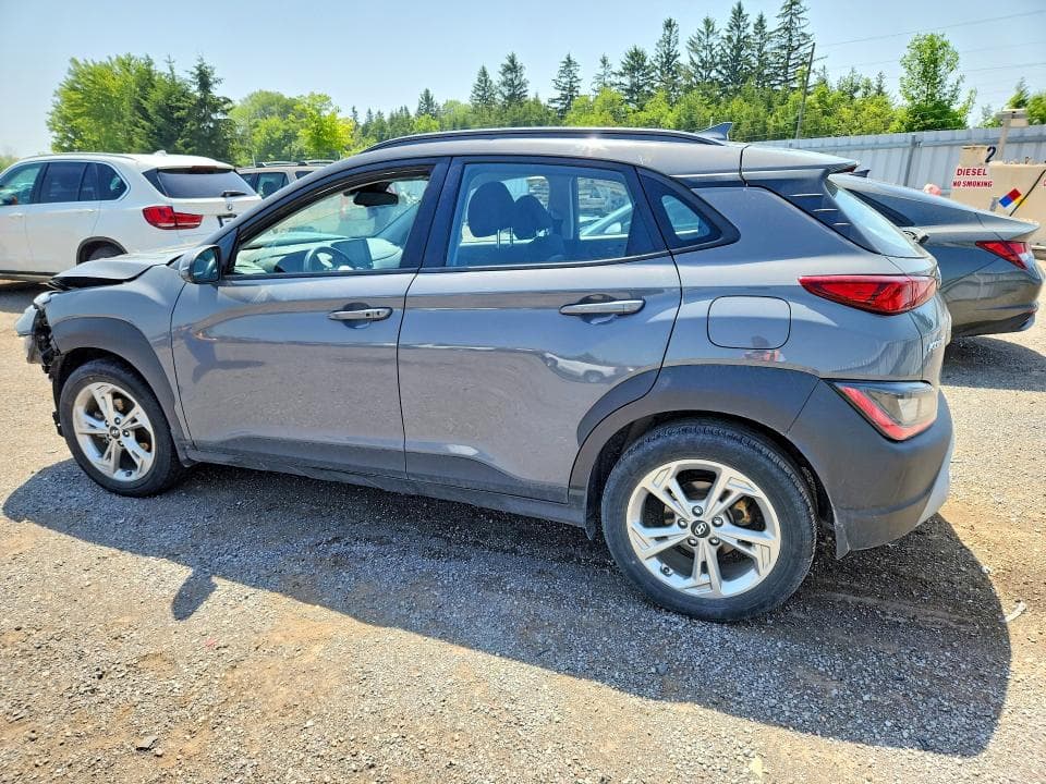 2022 HYUNDAI KONA SE 2