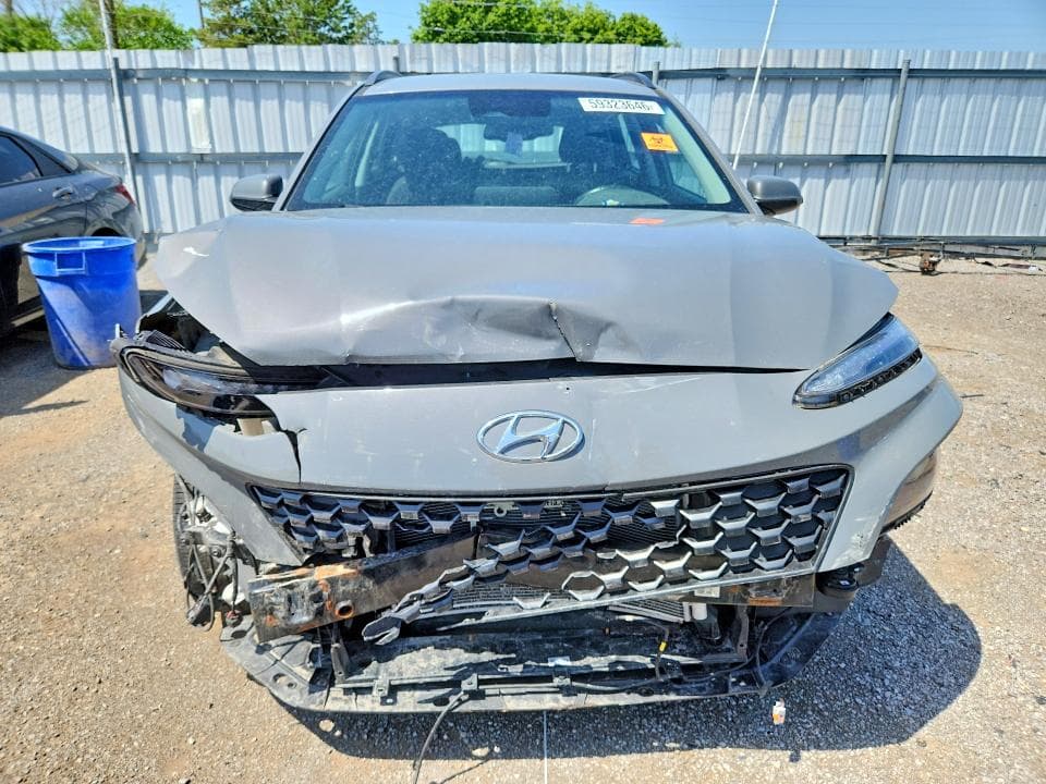 2022 HYUNDAI KONA SE 5