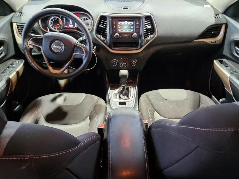 2018 JEEP CHEROKEE LATITUDE 8