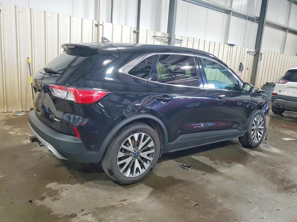 2020 FORD ESCAPE TITANIUM TITANIUM 3