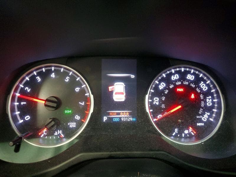 2020 TOYOTA RAV4 XLE XLE 9