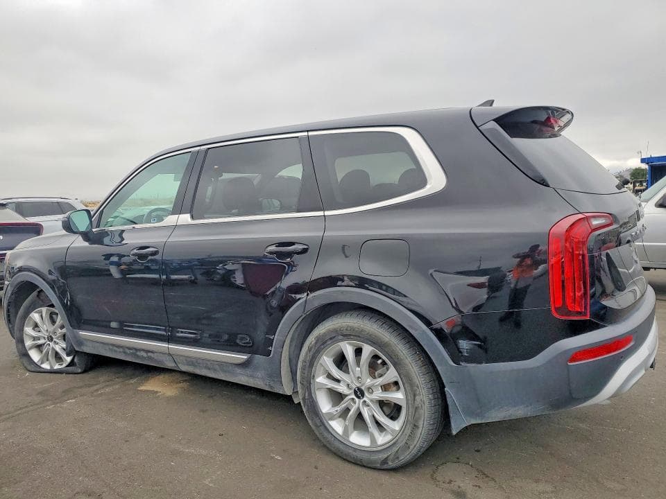 2022 KIA TELLURIDE LX 2
