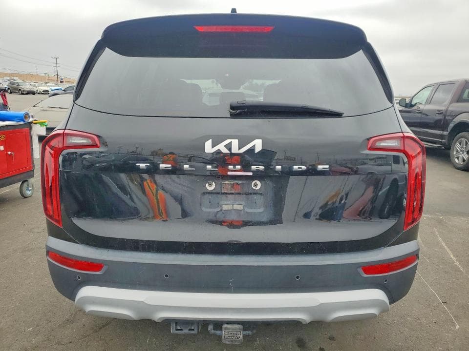 2022 KIA TELLURIDE LX 6