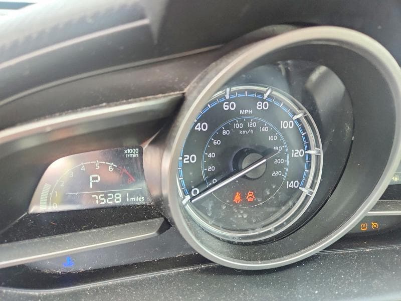 2019 TOYOTA YARIS LE 9