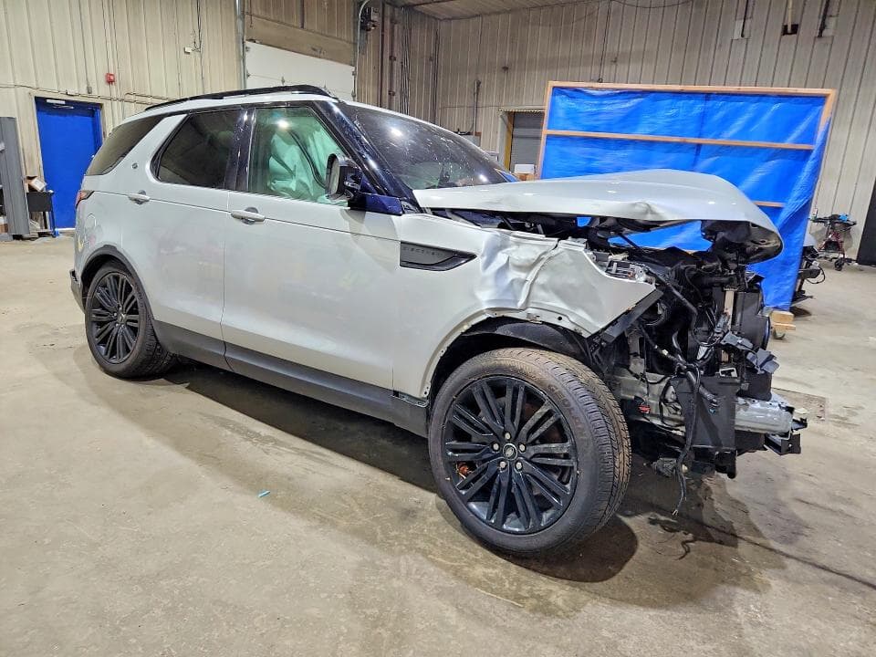 2018 LAND ROVER DISCOVERY HSE 4