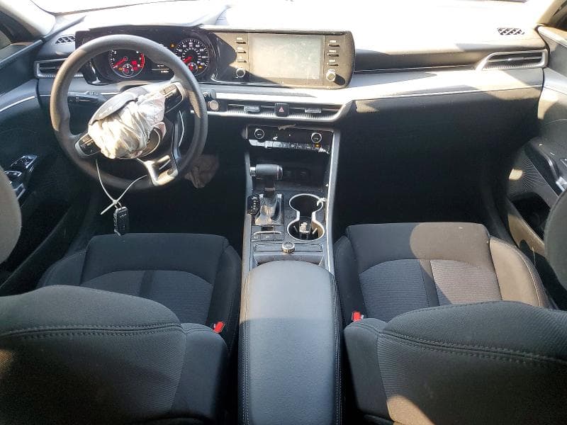 2023 KIA K5 LXS 8
