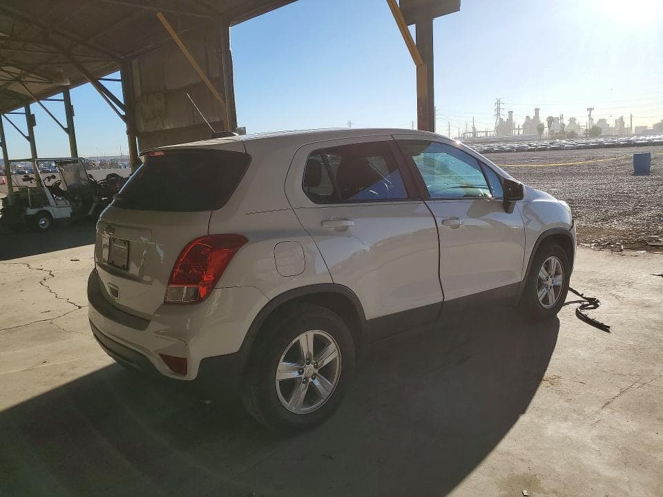 2020 CHEVROLET TRAX LS 3