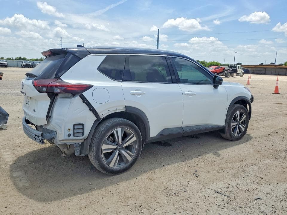 2024 NISSAN ROGUE SL 3