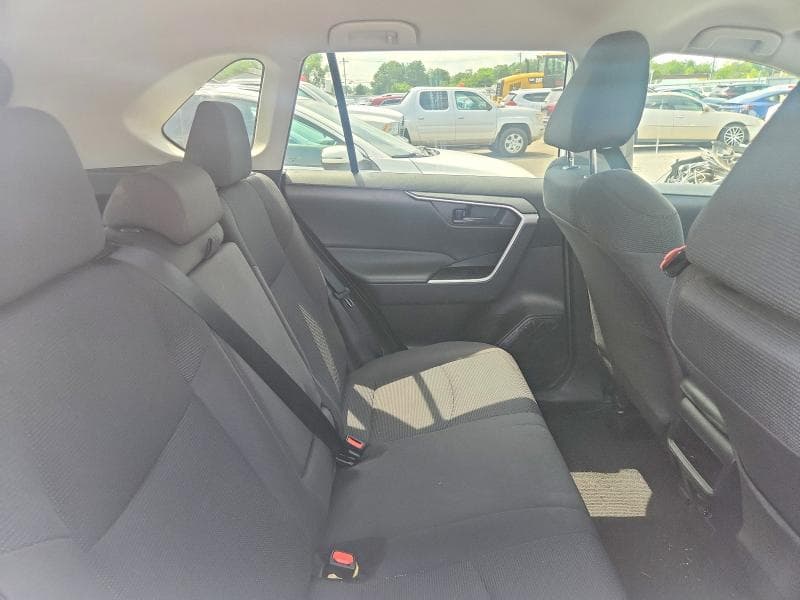 2021 TOYOTA RAV4 LE 11