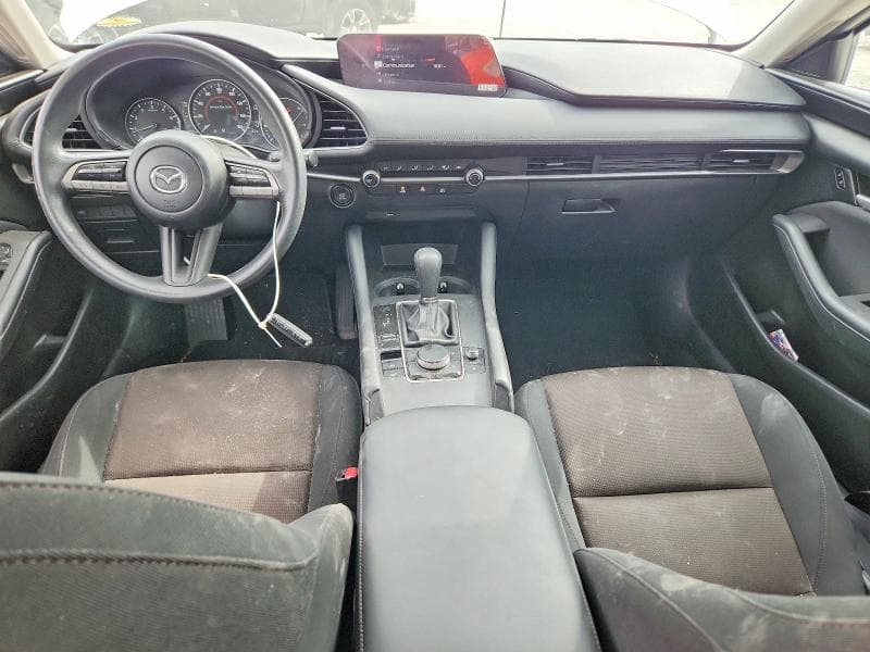 2021 MAZDA 3 8