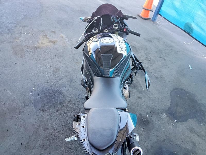 2022 BMW S 1000 RR 6