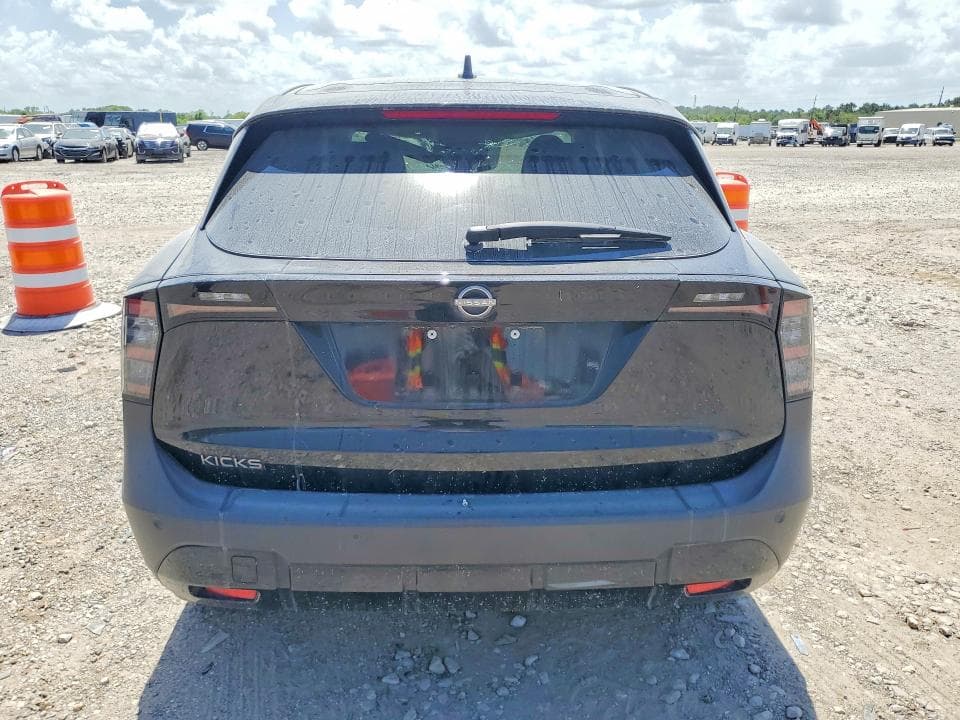 2025 NISSAN KICKS SV 6