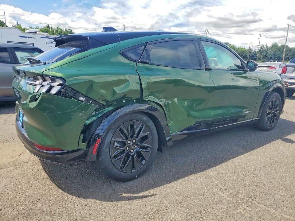 2026 FORD MUSTANG MACH-E PREMIUM 3