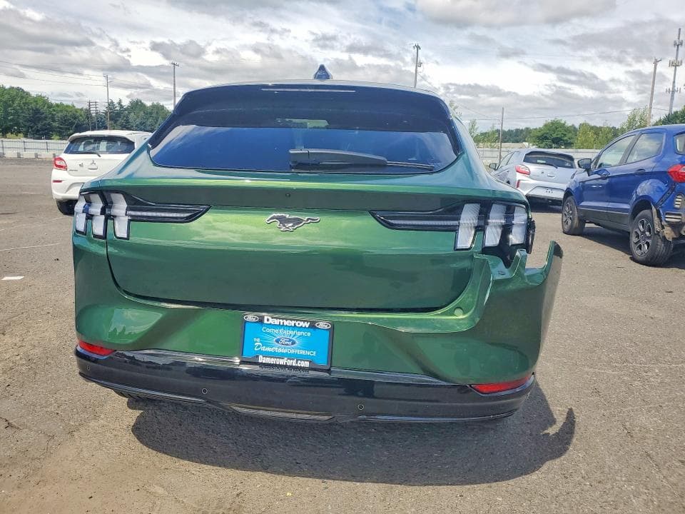 2026 FORD MUSTANG MACH-E PREMIUM 6