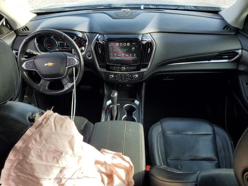 2019 CHEVROLET TRAVERSE LT LT 8