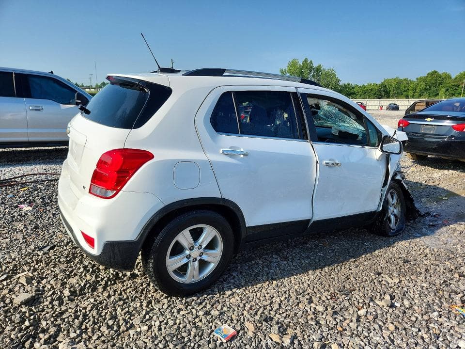 2019 CHEVROLET TRAX 1LT 3