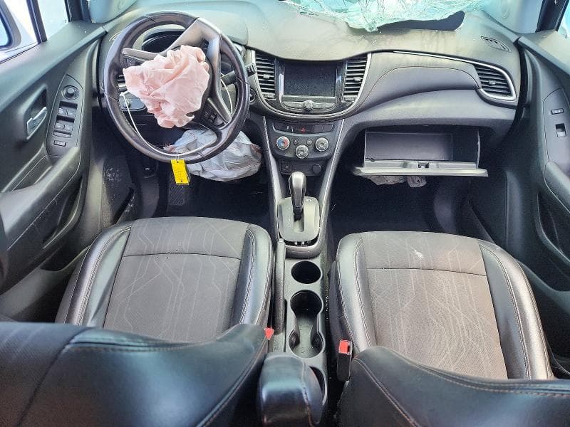 2019 CHEVROLET TRAX 1LT 8