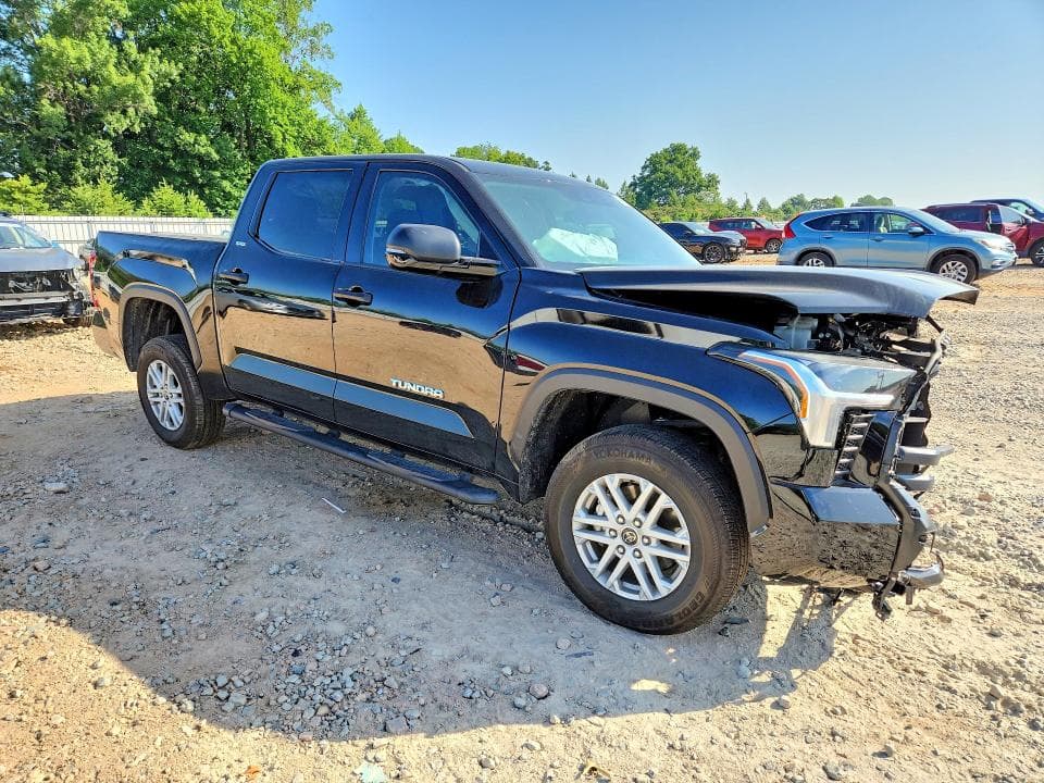 2024 TOYOTA TUNDRA SR5 4