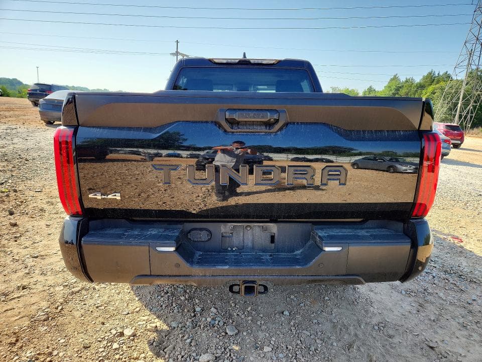 2024 TOYOTA TUNDRA SR5 6