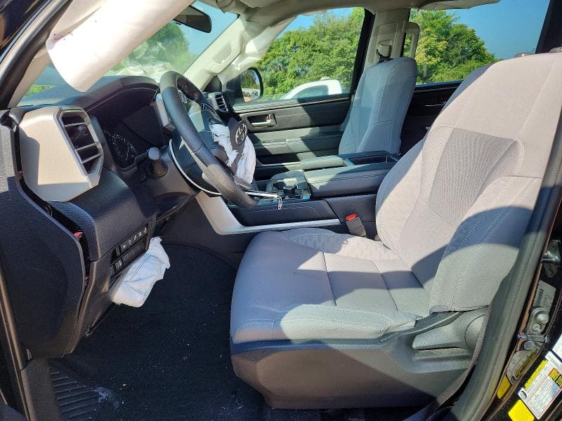 2024 TOYOTA TUNDRA SR5 7