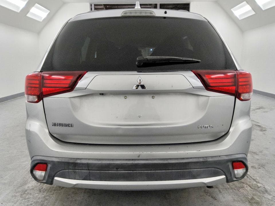 2018 MITSUBISHI OUTLANDER SE/SEL/LE 6