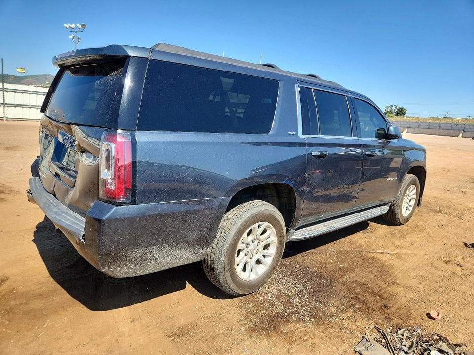 2019 GMC YUKON XL K1500 SLT 3