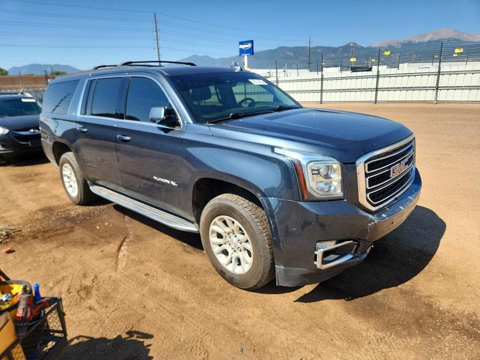 2019 GMC YUKON XL K1500 SLT 4