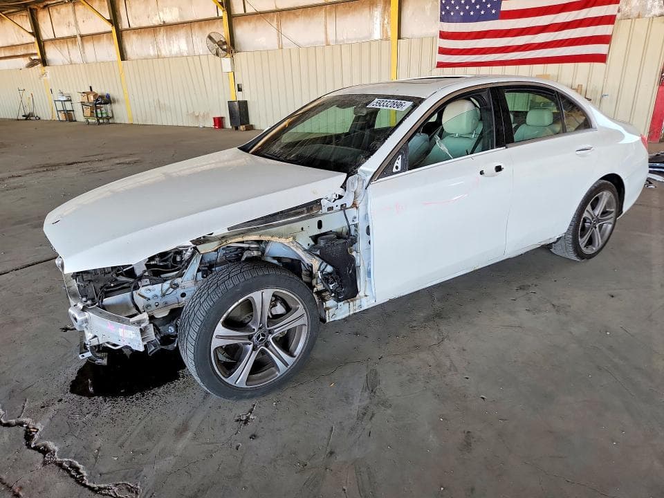 2019 MERCEDES-BENZ E 300 - 1