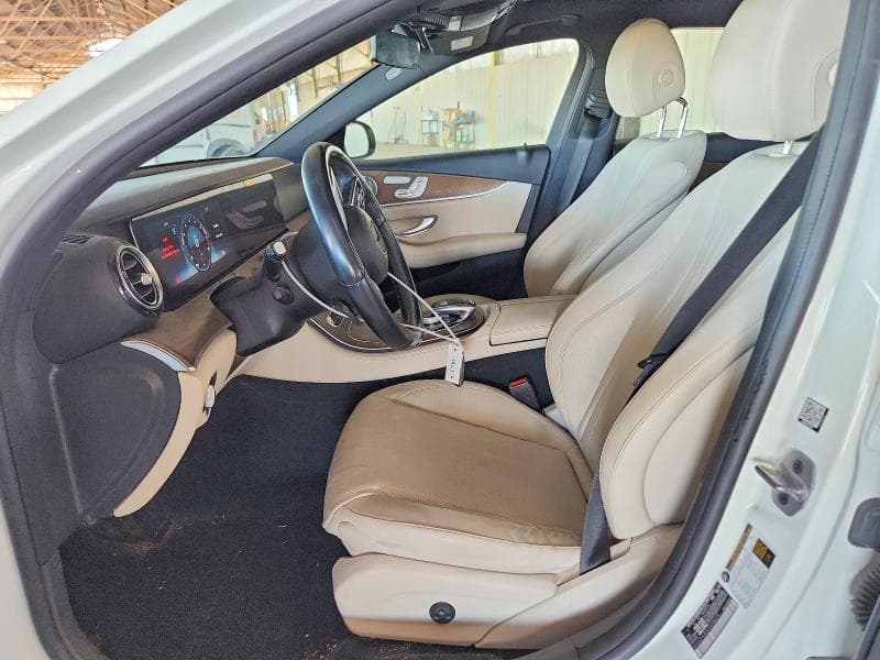 2019 MERCEDES-BENZ E 300 7