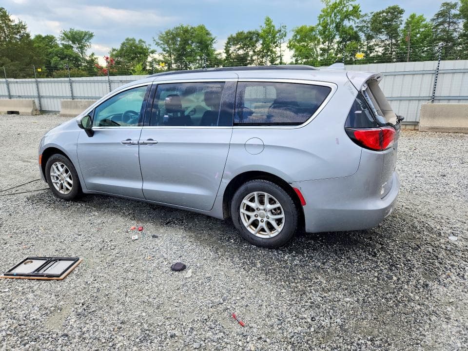 2020 CHRYSLER VOYAGER LXI 2