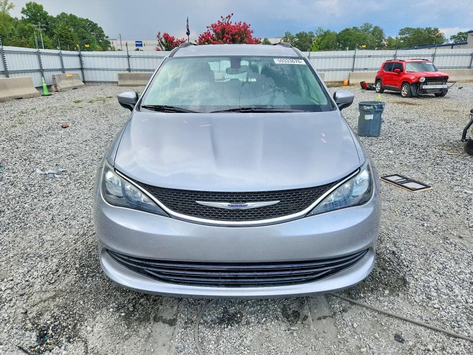 2020 CHRYSLER VOYAGER LXI 5