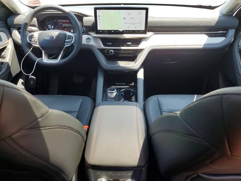 2025 FORD EXPLORER ACTIVE 8