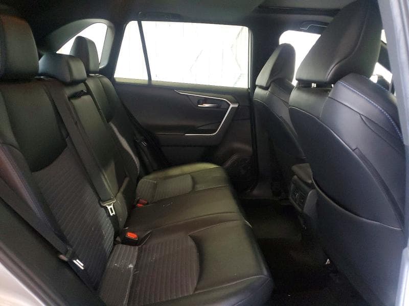 2019 TOYOTA RAV4 XSE 11