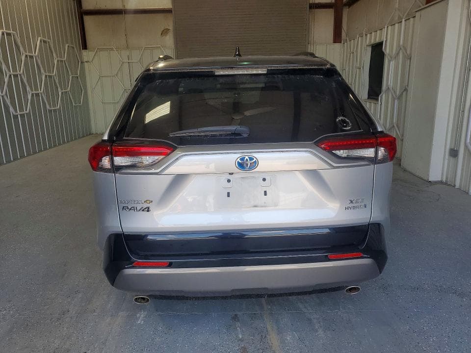 2019 TOYOTA RAV4 XSE 6