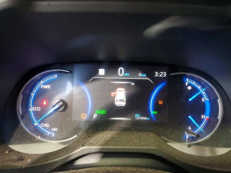 2019 TOYOTA RAV4 XSE 9